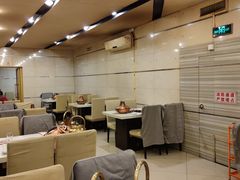 -八先生涮肉房(三里河店)