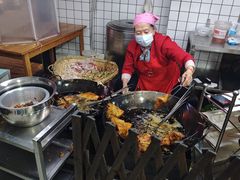 -半月镰胡姐脆皮萝卜饺子