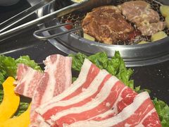 -木槿花韩式炭烤·熟成肉工坊(孙文东路店)