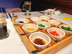 -翡翠小城·海鲜豆捞·广式点心(老佛爷店)