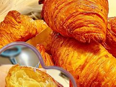 芝麻海盐牛角面包-味多美蛋糕(安定门店)