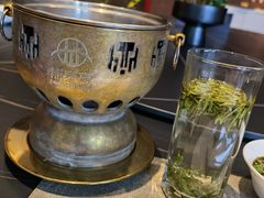 -鼎泰亨·海鲜牛肉餐厅(滨江店)