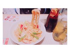 -卢家妈妈·西餐厨房(卜蜂中心店)