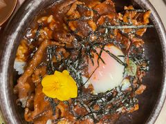 伊势温泉蛋牛肉丼-La Terre乐田(万象城店)