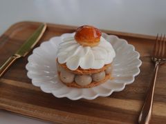 -VERIE BAKEHOUSE