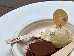 -HUGS coffee(东区店)