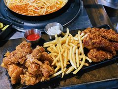韩式炸鸡-MI WU FACTORY米屋美食工厂餐厅(绿地店)