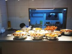 自助取餐区-蓝精灵饺子店