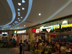 等位区-菲滋意式餐厅(鄞州印象城店)