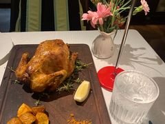 -LESCEDARS Brasserie Bistro香柏树