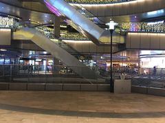 -宝龙城(杭州滨江店)