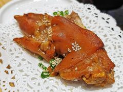 青岛酱猪蹄-船歌·鱼水饺青岛菜(国贸商城店)