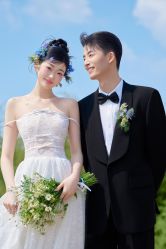 -蒙太奇婚纱摄影(万达店)