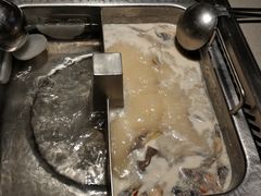 -海底捞火锅(金山百联店)
