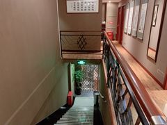 -莱蔻·圣灸堂·推拿艾灸(天山店)