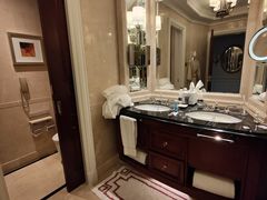 -广州富力丽思卡尔顿酒店