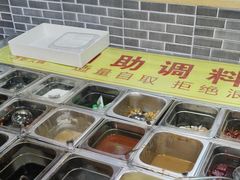 -尚品海鲜肥牛自助火锅(湖明店)