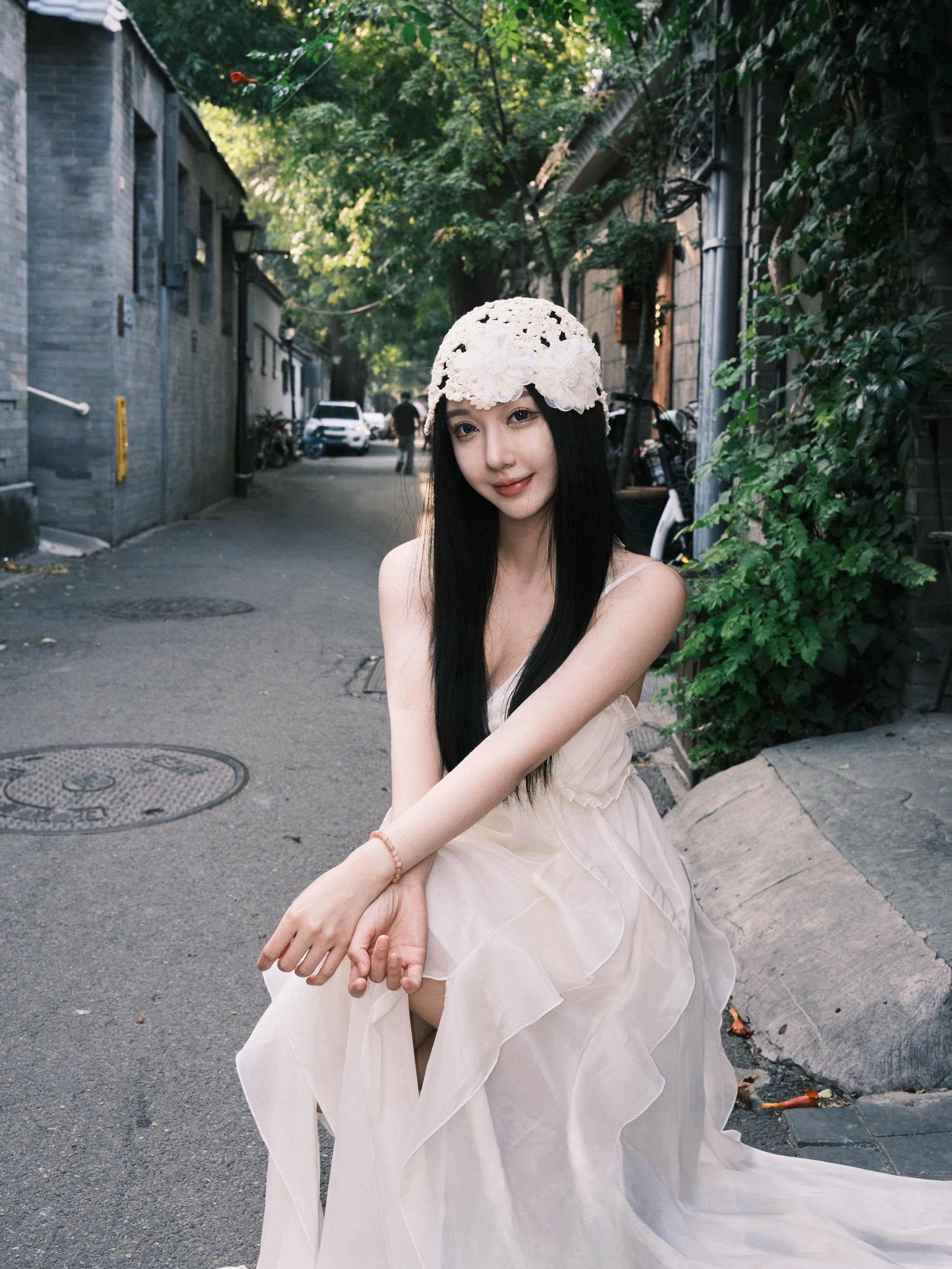 注意看 这个女人叫小美
