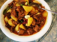新疆大盘鸡-巴扎美食·新疆菜·西域歌舞表演餐厅(新疆大厦店)