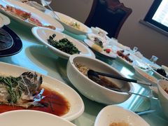 -梦都海鲜酒家(万达广场江桥店)