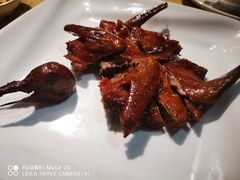 烤乳鸽-铜锣湾·有麝自然香(重庆新天地店)