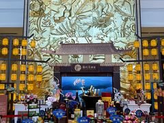 -龙悦湾酒家·八阵鱼生·渔人码头店