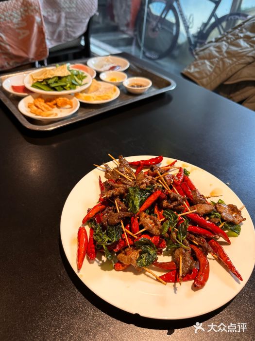 南蛮子(进贤路店)牙签牛肉图片