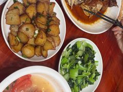-芦茨金富饭庄·25年老字号·专做稻草鸡