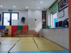 -凡育国际托育早教(大宁校区)