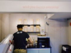 -happy coffee roastery