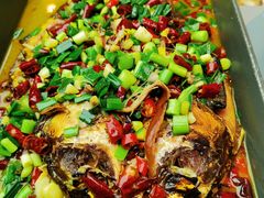 -有红鸡毛店·川菜(建设路店)