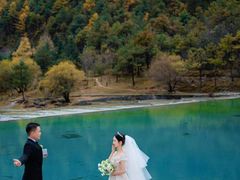 -爱我旅拍婚纱摄影(大理店)