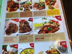 -大头虾越式风味餐厅(光明广场店)