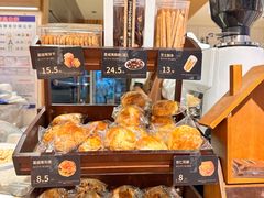 -小飞象面包公社(珠江路金鹰店)
