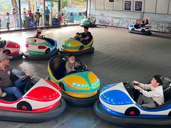 -顺德大良半月城游乐场