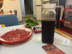 -毛辣果·贵州红酸汤牛肉火锅(西单店)