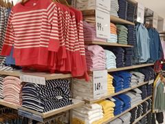 -优衣库(青岛伟东乐客城店)