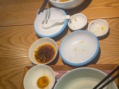 -呷佬·长沙手工米粉(金沙江路店)