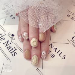-悦指间美甲美睫