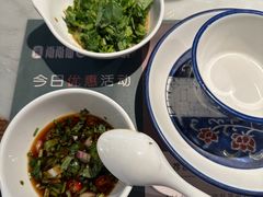 -尚尚仙·酸汤猪手·猪肚鸡火锅(华联万柳购物中心店)