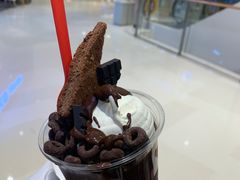 扑扑满杯巧克力配蛋糕华夫脆-DQ·蛋糕·冰淇淋(苏州中心店)