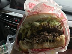 二重奏汉堡-FATBURGER 特富客汉堡(外交公寓店)