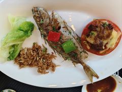 -圣丰索菲特·2 On 988 Café 自助餐厅