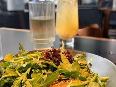 芝麻菜牛舌-Ameigo梅果·云贵川bistro(长宁来福士店)