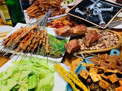 -喝丢一只鞋海鲜烧烤·海肠捞饭(市场店)