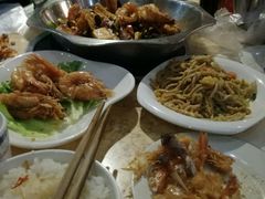 -虾巢(维多利·摩尔城店)