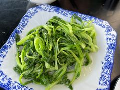 -七的湖·晚芳亭·阳澄湖农家菜·大闸蟹(莲花岛店)