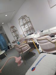 -Yolee雅妮容颜定制美睫·美甲