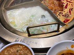 -麻路成都火锅(柏威年店)