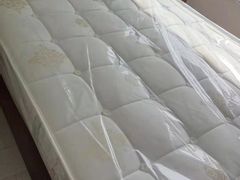 -斯林百兰(上海闵行剪刀石头布店)